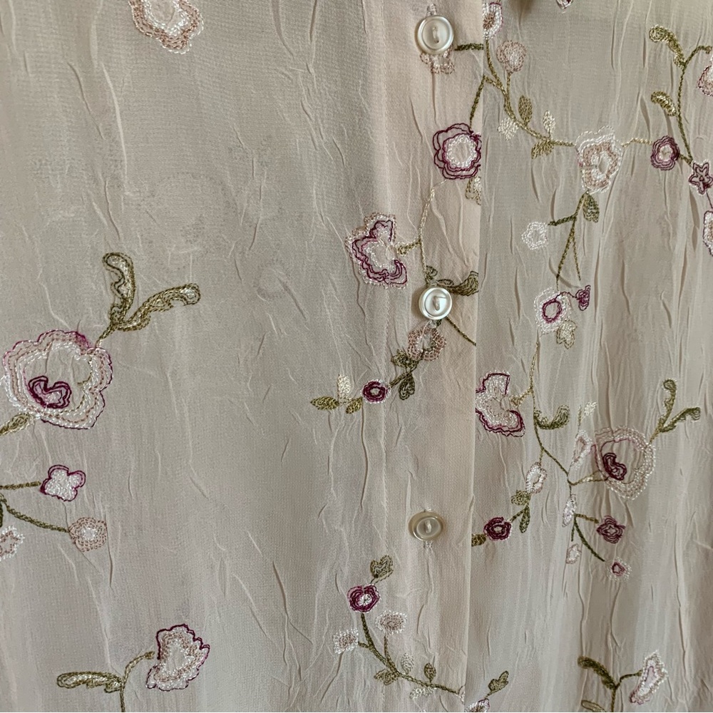 Avenue | Size 14/16 Long Sleeve Floral Button Up Collard Blouse Embroidered - Picture 4 of 13